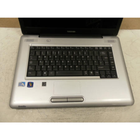 Preowned T2 Toshiba Satellite L450-188 Windows 7 Laptop 