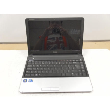 Preowned T2 Dell Inspiron 1370 1370-8S110M1 Windows 7 Laptop in Black & Silver 