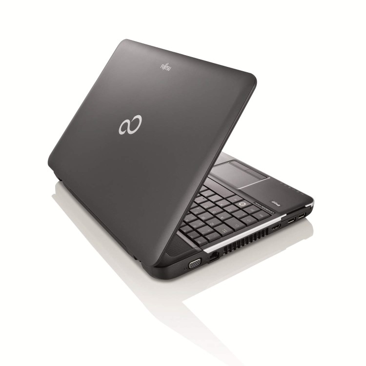 GRADE A1 - As new but box opened - Fujitsu LIFEBOOK A512 15.6 Inch  Core i3 8GB 750GB DVDSM Windows 8.1 Laptop in Black