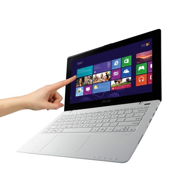 Refurbished Grade A1 Asus X501A Celeron B830 1.8GHz 4GB 750GB 15.6"  Windows 8 Laptop 