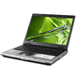 Acer Aspire 5633WLMi, With 3 Years Warranty and Bag +Mouse