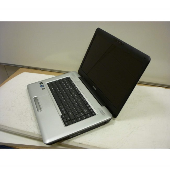 Preowned T2 Toshiba Satellite Pro L450D-14Z Windows 7 Laptop 