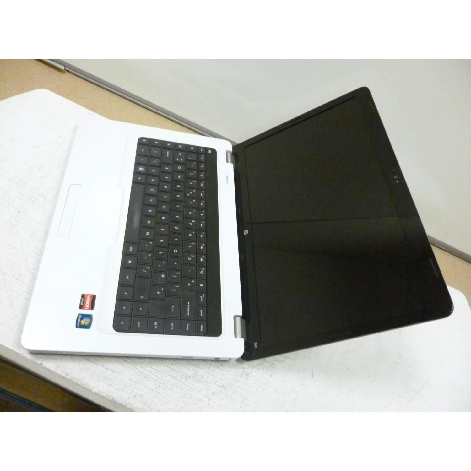 Preowned T2 HP G62 XF335EA laptop in White/Black Trim Laptops Direct