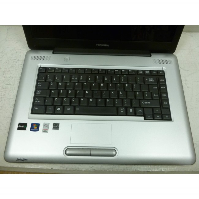 PREOWNED T2 Toshiba SATELLITE L450D Windows 7 Laptop