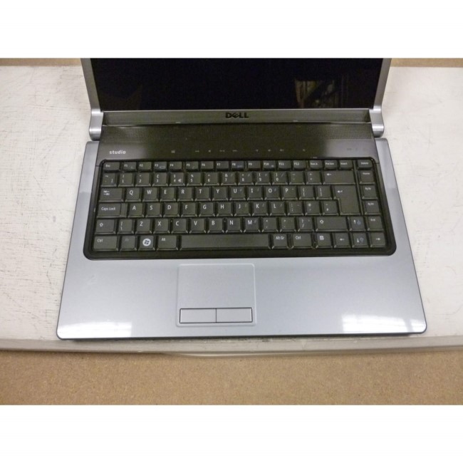 Preowned T2 Dell Studio 1537 1537-FFK744J Laptop - Pink Lid/Silver Body 