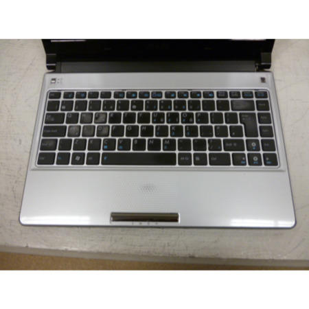 Preowned T2 Asus X32A X32A-QX110V Laptop - Silver/BlackTrim