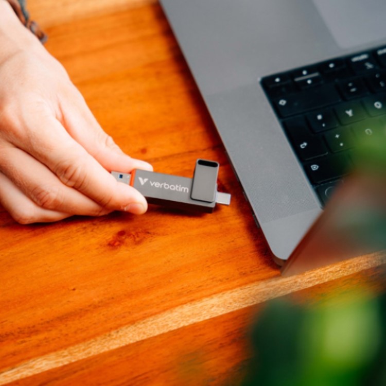 Verbatim Dual QuickStick 256GB USB-A/USB-C Flash Drive
