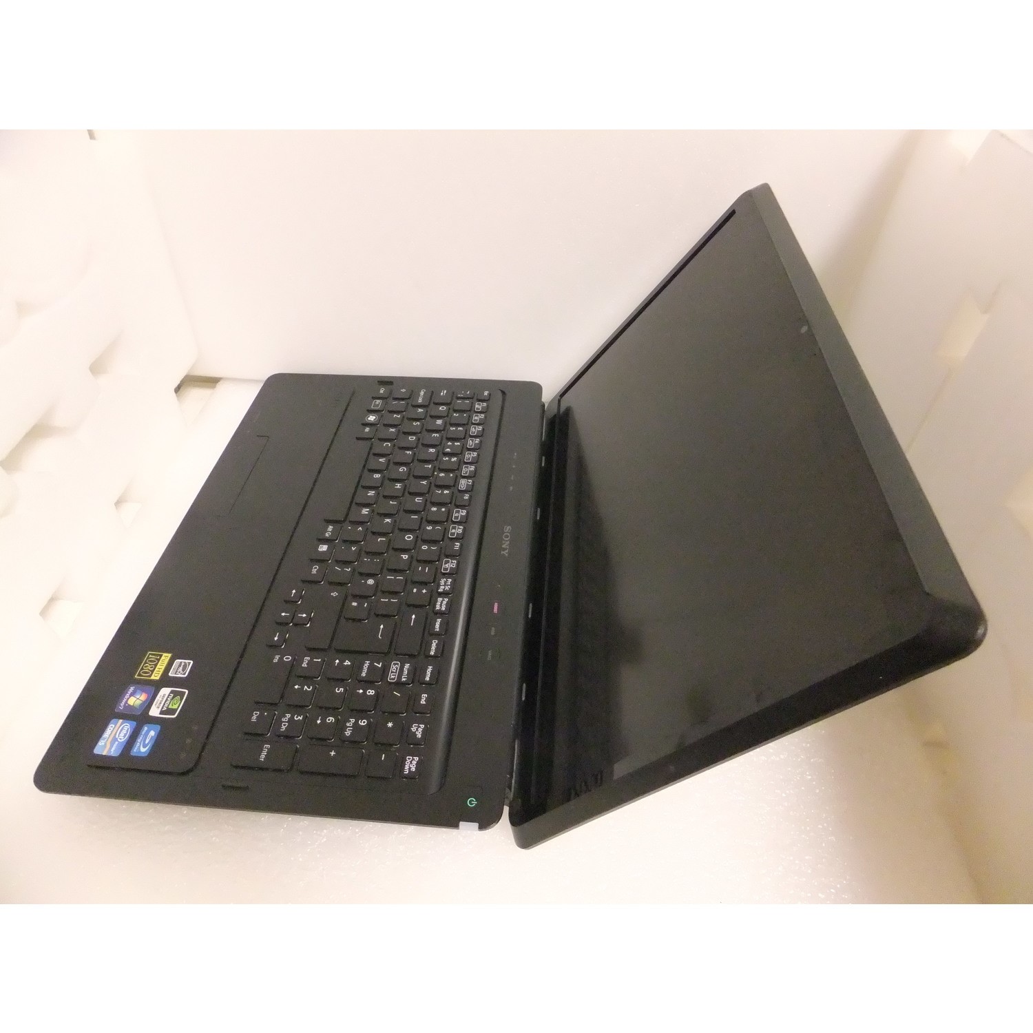 Pre-Owned Sony PCG-81411M 17.3 Pre-Owned Sony PCG-81411M 17.3