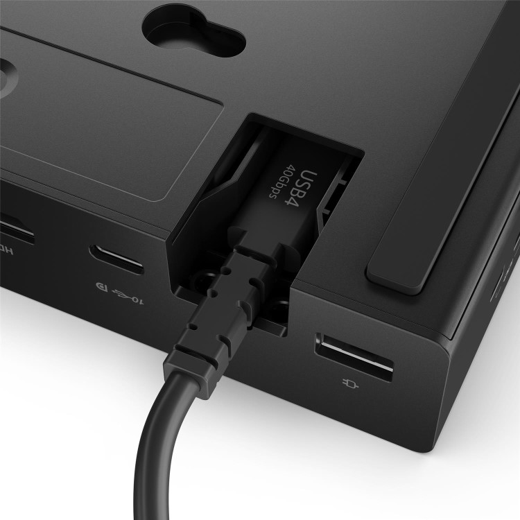 Lenovo ThinkPad USB4 Smart Dock 5500with 135W Adapter