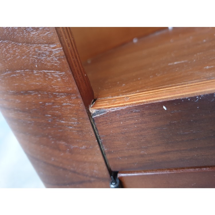 Refurbished AVF FSL1000BLEW Blenheim Affinity Curved Combi TV Stand 1000 Walnut / Black Glass