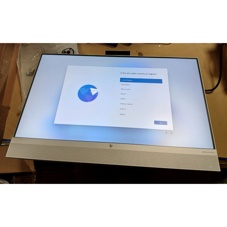 Refurbished HP EliteOne 870 G9 Intel Core i7-14700 16GB RAM 512GB SSD 27 Inch Full HD Windows 11 Pro All-in-one PC