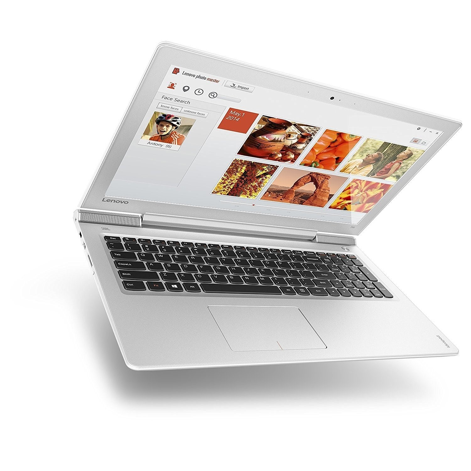 Lenovo IdeaPad 700 Core i7-6700HQ 16GB 1TB GeForce GTX 950M FHD
