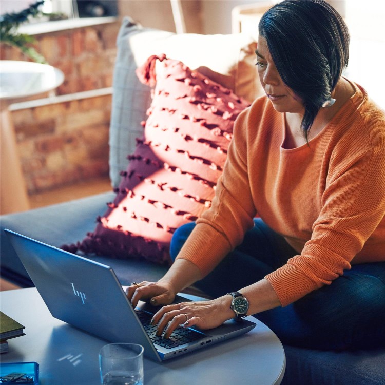 ZBook Fury 16 G11 Mobile Workstation PC, 16", Windows 11 Pro, Intel Core™ i7, 32GB RAM, 1TB SSD, NVIDIA RTX™ A1000, WUXGA