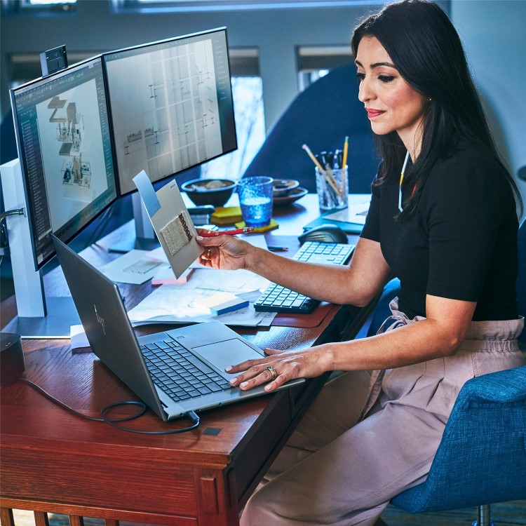 ZBook Studio 16 inch G11 Mobile Workstation PC  - Data Science, 16", Windows 11 Pro, Intel Core™ Ultra 7, 32GB RAM, 1TB SSD, NVIDIA GeForce RTX™ 4070, WQUXGA