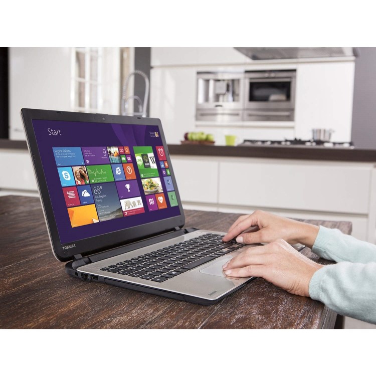 Refurbished Grade A1 Toshiba Satellite L70-B-150 Core i7 8GB 1TB 17.3 inch DVDSM Windows 8.1 Laptop 