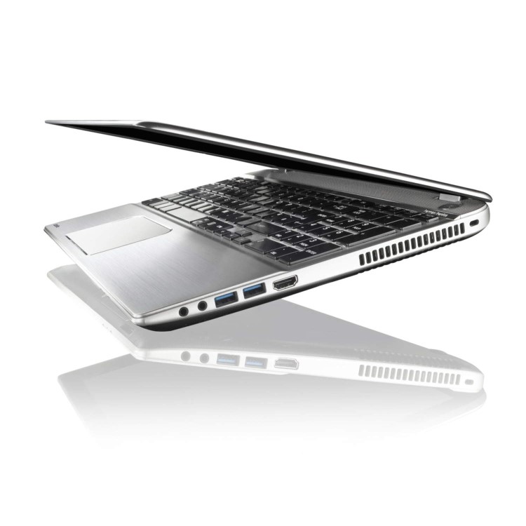 Refurbished Grade A1 Toshiba Satellite P50t-B-113 Core i7 8GB 1TB Blu-Ray 15.6 inch Touchscreen Laptop