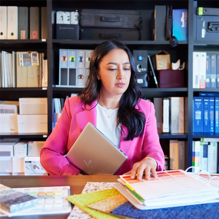 ZBook Firefly 14 inch G11 A Mobile Workstation PC, 14", Windows 11 Pro, AMD Ryzen™ 7, 16GB RAM, 512GB SSD, WUXGA