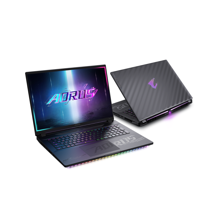 GIGABYTE AORUS MASTER 18 Intel Core Ultra 9 32GB RAM 2TB SSD RTX 5090 240Hz 18 Inch Windows 11 Pro Gaming Laptop