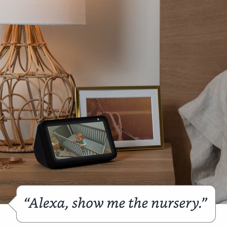 Amazon Echo Show 5 with Alexa - 5.5" Screen - White 