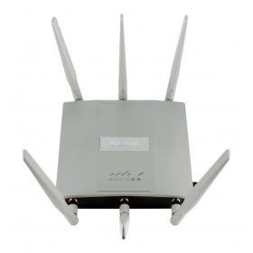 D-LinkWireless AC1750 Simultaneous Dual-Band PoE Access Point