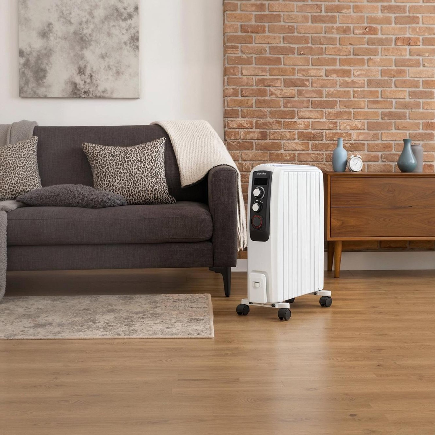 electriQ 2000W Oil Filled Radiator with Thermostat and 24 hr Timer ...