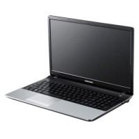Samsung 300E5A Windows 7 Laptop in Silver 