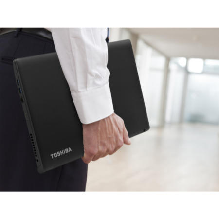 Toshiba Satellite Pro R50-B-12W Core i3-4005U 4GB 500GB Windows 7/8 Professional Laptop