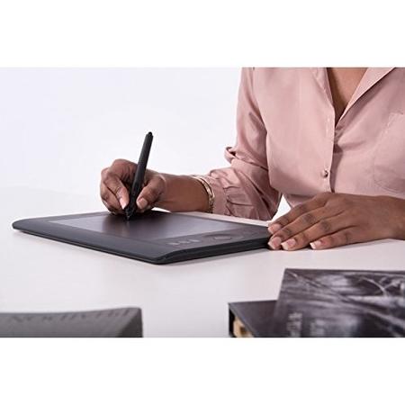 Wacom Intuos Pro PTH-451-ENES 12 Inch Graphics Tablet