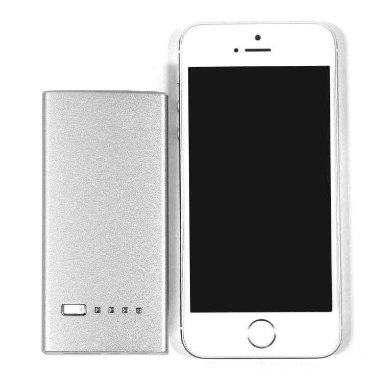 Dual USB 5200mAh Portable Power Bank In Silver For iphone & Android Phones & Dash Cams