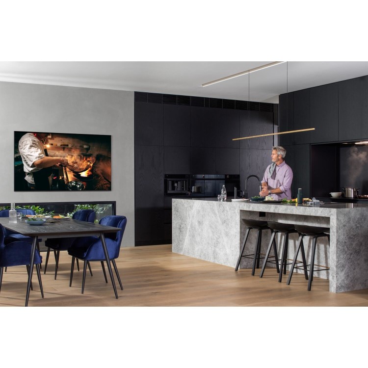 Samsung 65" 8K Ultra Sharp HD HDR10+ Smart QLED TV with Bixby Alexa and Google Assistant