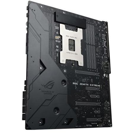 ASUS ROG Zenith Extreme Threadripper X399 TR4 E-ATX Motherboard
