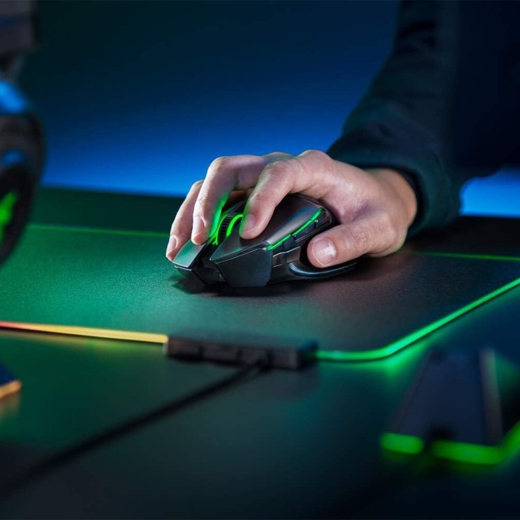 Razer Basilisk Ultimate RGB Wireless Gaming Mouse with Charging Dock Black