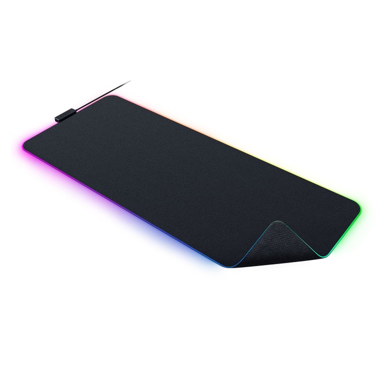 Razer Strider Gaming Mouse Mat - Chroma