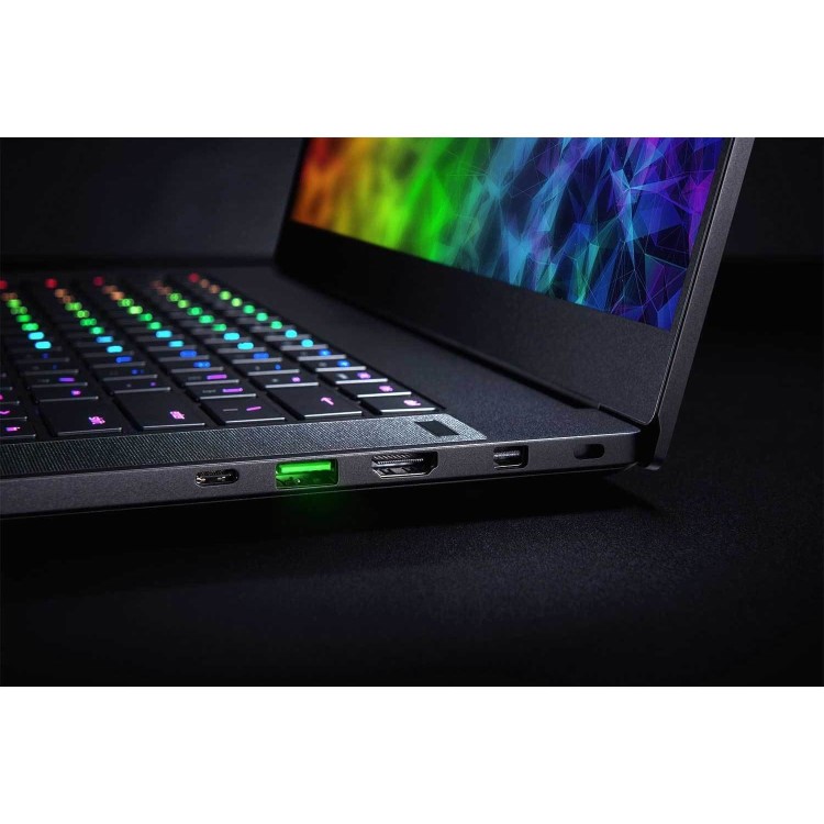 Razer Blade C1T Core i7-8750H 16GB 512GB SSD 15.6 Inch 4K Touch Screen GeForce GTX 1070 8GB Windows 10 Home Gaming Laptop