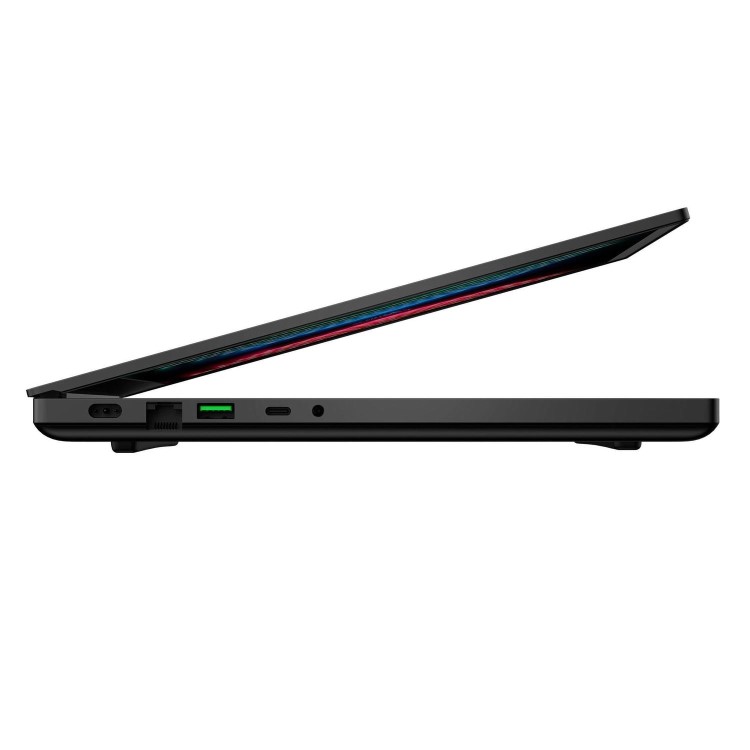 Razer Blade 15 Core i7-10750H 16GB 512GB SSD 15.6 Inch FHD 144Hz GeForce 3070 8GB Windows 10 Gaming Laptop