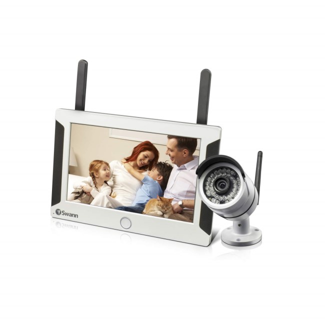 Swann Home & Pet Monitoring System with HD Camera 7 Inch  Touchscreen display + FREE 8GB SD Card