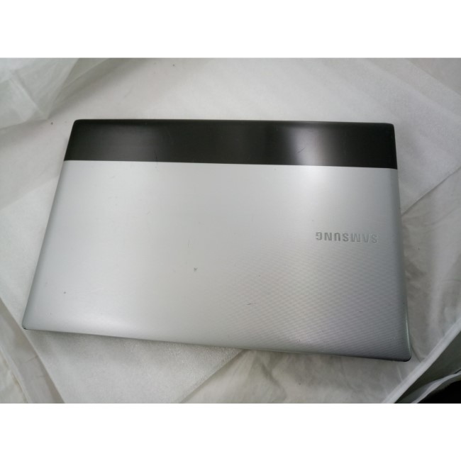 Refurbished Samsung S3520 Core I3-2310M 4GB 500GB Windows 10 15.6" Laptop