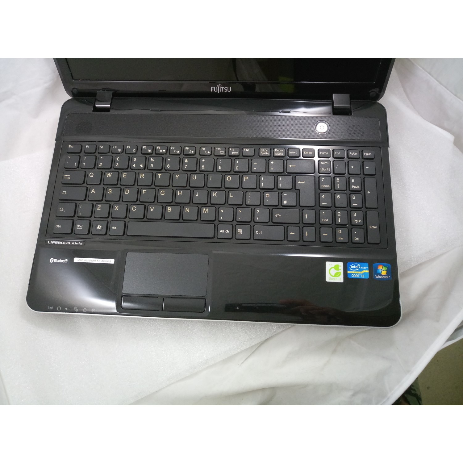 Refurbished Fujitsu Lifebook AH531 Core I3-2310M 4GB 500GB Refurbished Fujitsu Lifebook AH531 Core I3-2310M 4GB 500GB