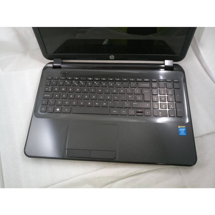 Refurbished HP 15-D051SA Pentium N3510 8GB 1TB Windows 10 15.6" Laptop