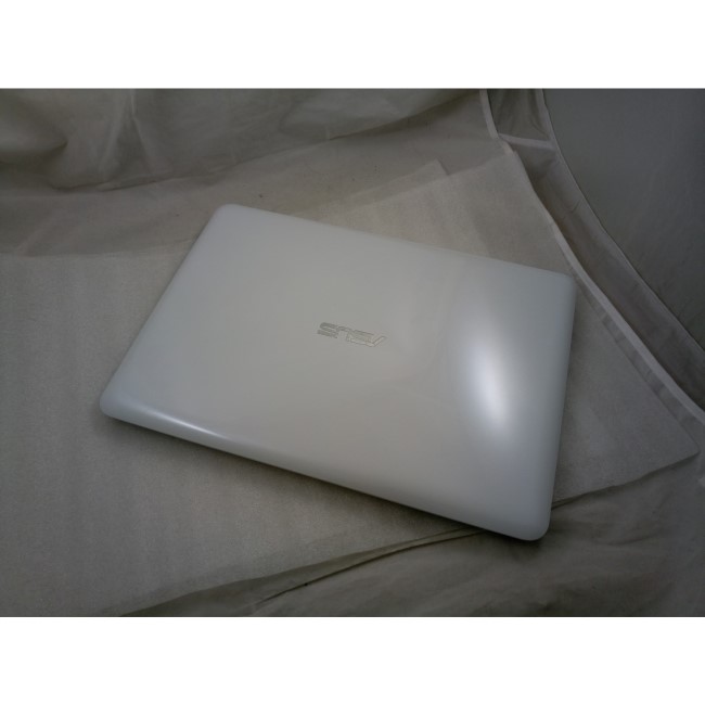 Refurbished Asus L402SA-WX294TS Celeron N3060 4GB 32GB Windows 10 14" Laptop