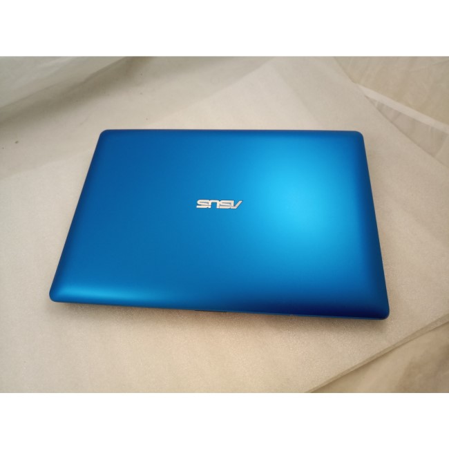 Refurbished ASUS X102BA-DF048H AMD A4-1200 4GB 500GB Windows 10 10.1" Laptop