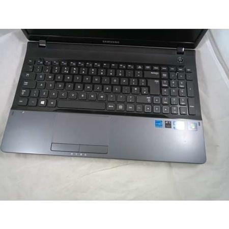 Refurbished SAMSUNG NP300E5C CORE I3 4GB 500GB 15.6 Inch Windows 10 Laptop
