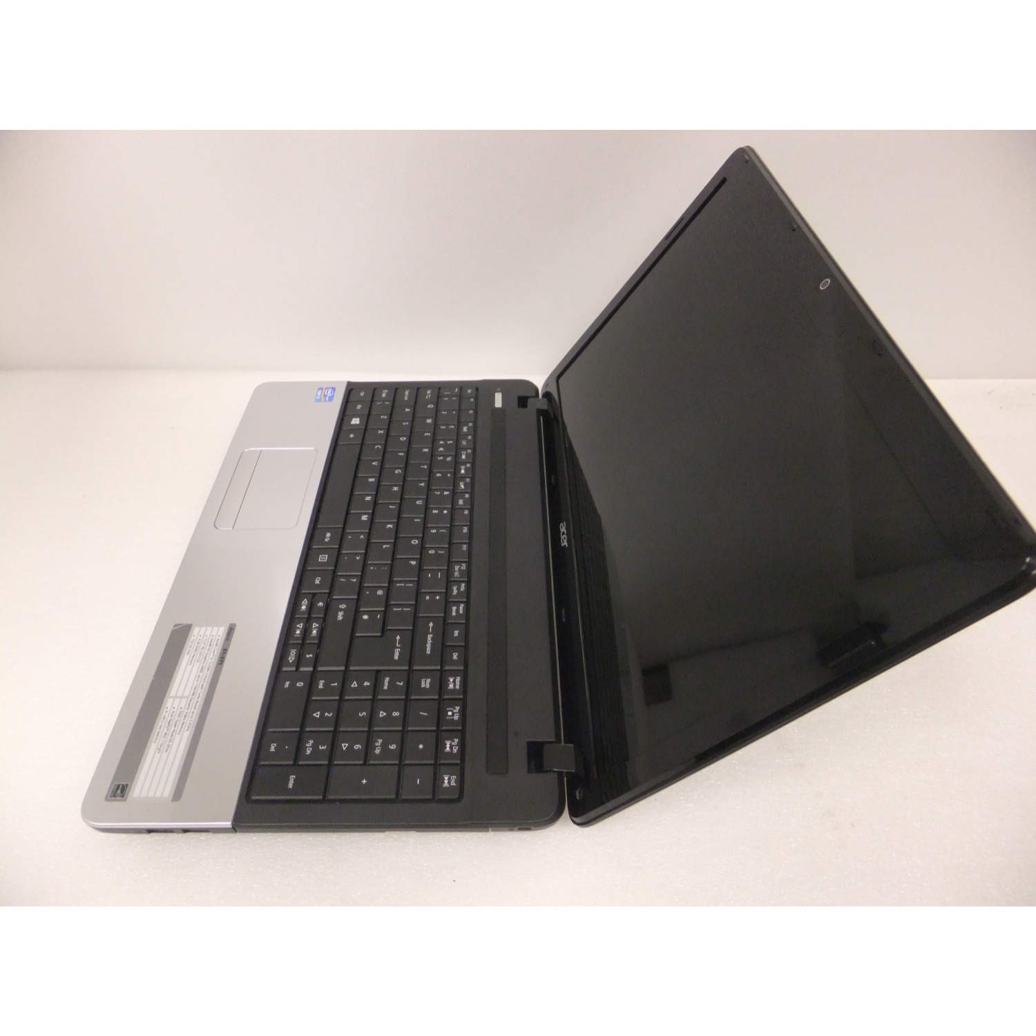 Pre-Owned Grade T1 Acer Aspire E1-571 Core i5-3230M 4GB 750GB 15.6 