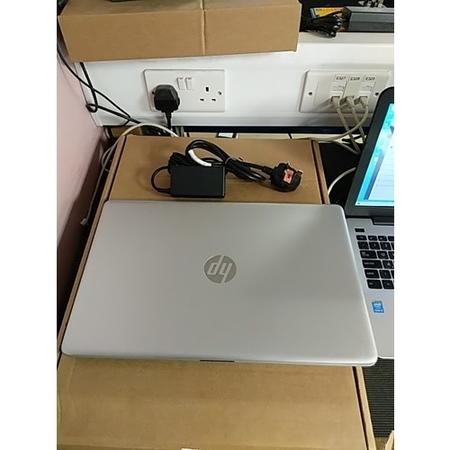 Refurbished HP 15-DA0600NA Core i3-8130U 4GB 1TB 15.6 Inch Windows