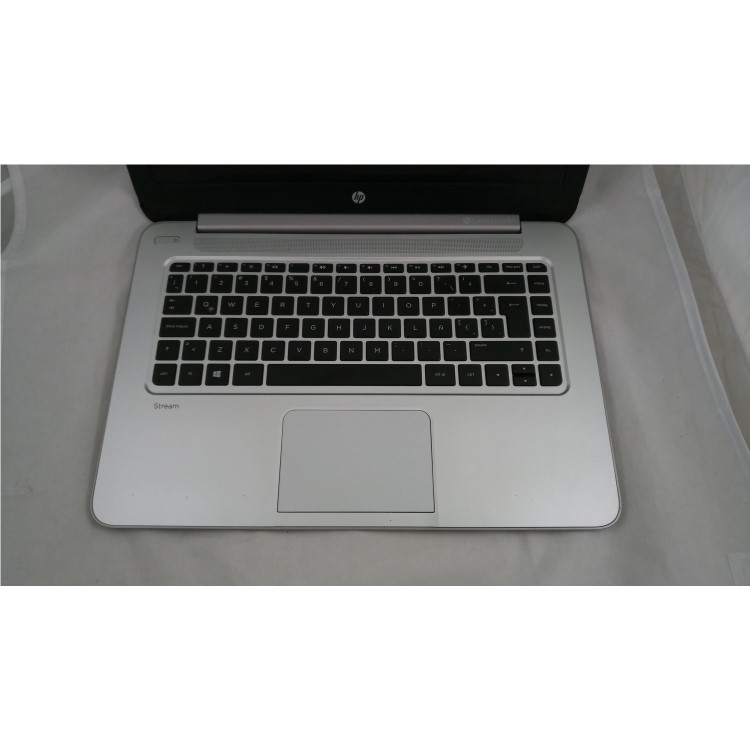 Refurbished HP 14-z028la Silver AMD A4 6400T 2GB 32GB 14 Inch Windows 10 Laptop