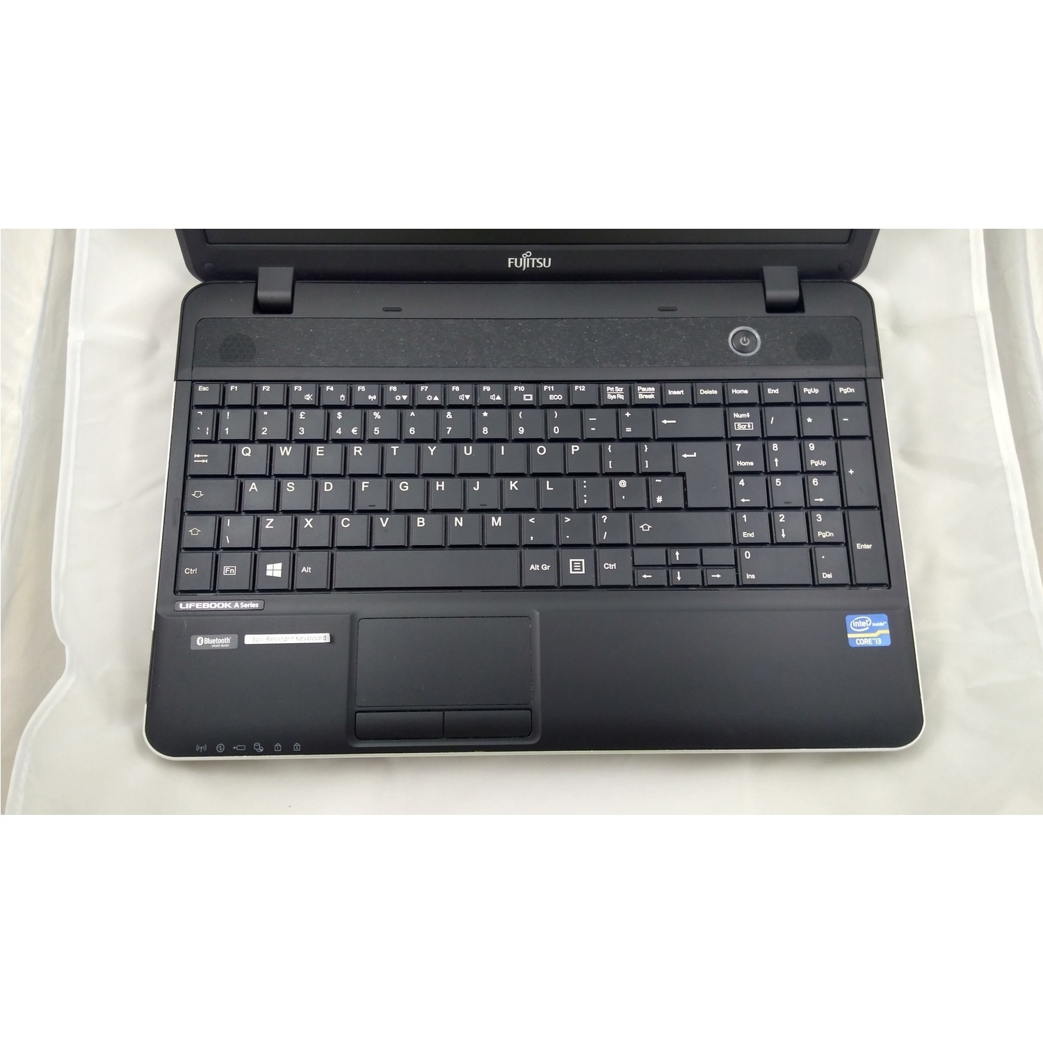 富士通 LIFEBOOK SH54/J　ノートパソコン 富士通 富士通 LIFEBOOK SH54/J Core i3-3110M 2.4GHz 4GB DVD