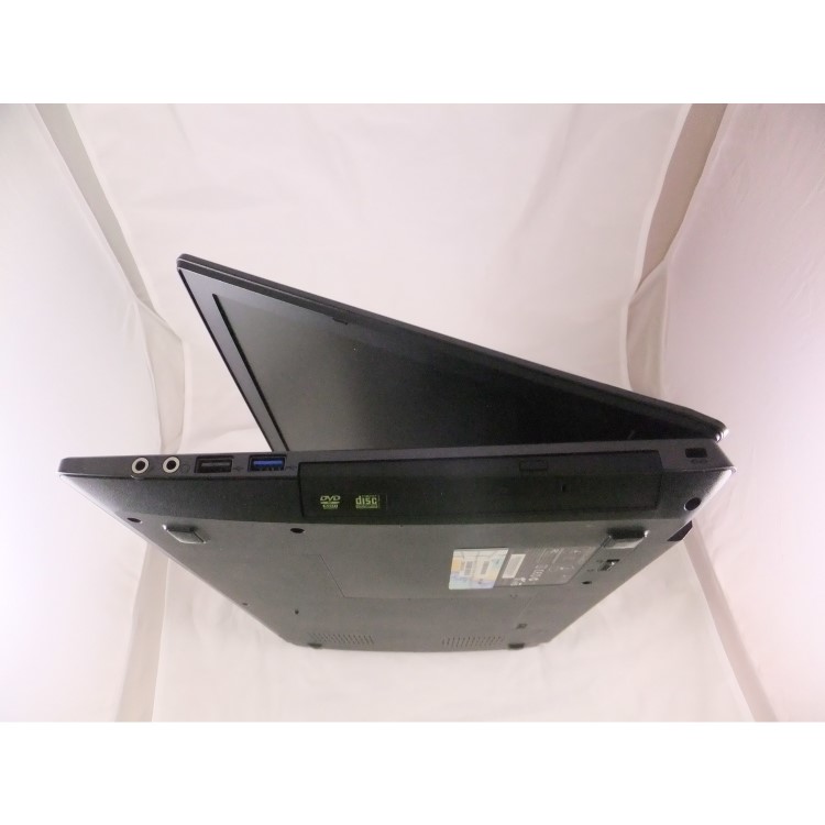 Refurbished Clevo W650SR Grey Intel Core i7 4700MQ 2.4 GHz 8 GB 128GB SSD GT750M 15.6 Inch Windows 10 Home Laptop 