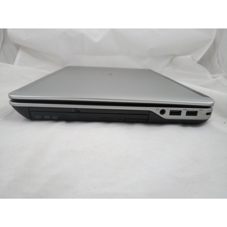 Refurbished Dell Latitude E6440 Core i5 4310M 6GB 320GB DVD-RW 14 Inch Window 10 Laptop in Grey/Silver 