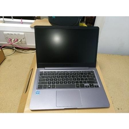 Refurbished HP Pavilion 15-CC1XX Core i5-8250U 8GB 1TB 15.6 Inch Windows 10 Laptop