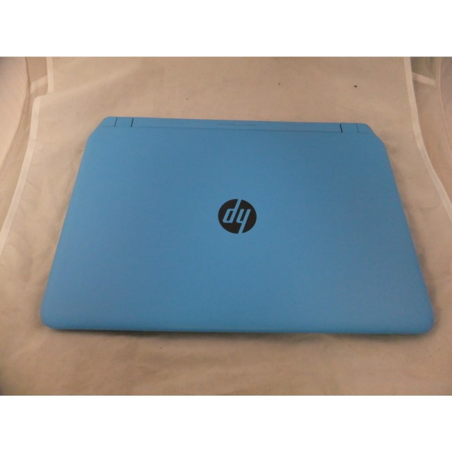 Refurbished HP 15-p086na Core i3 4030U 4GB 500GB 15.6 Inch Windows 10 Laptop in Turquiose 